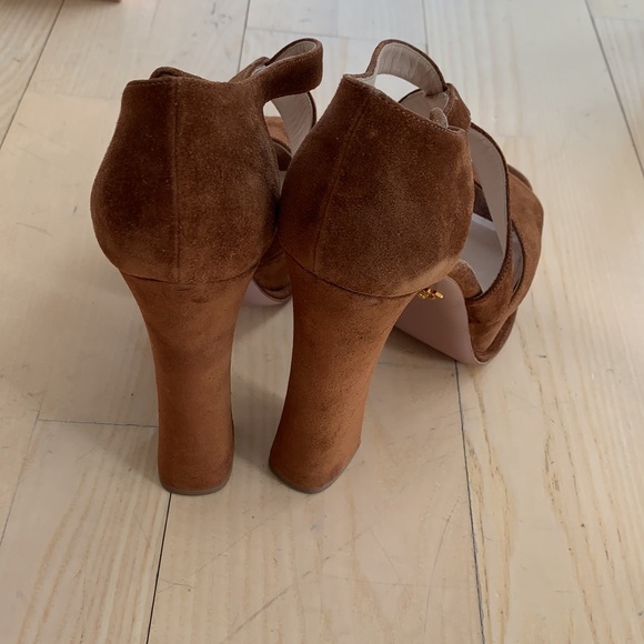 Prada block heel suede platform sandals - Picture 3 of 5